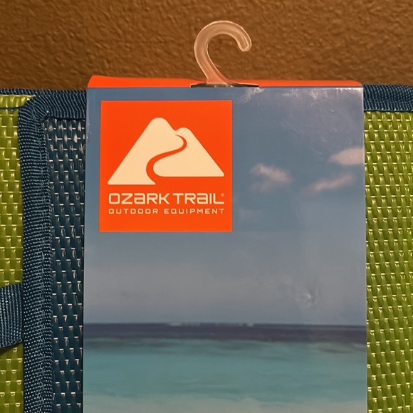 Beach mat - Picture 3 of 4